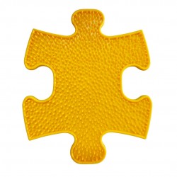 żółty puzzel sensoryczny z miękkimi kolcami